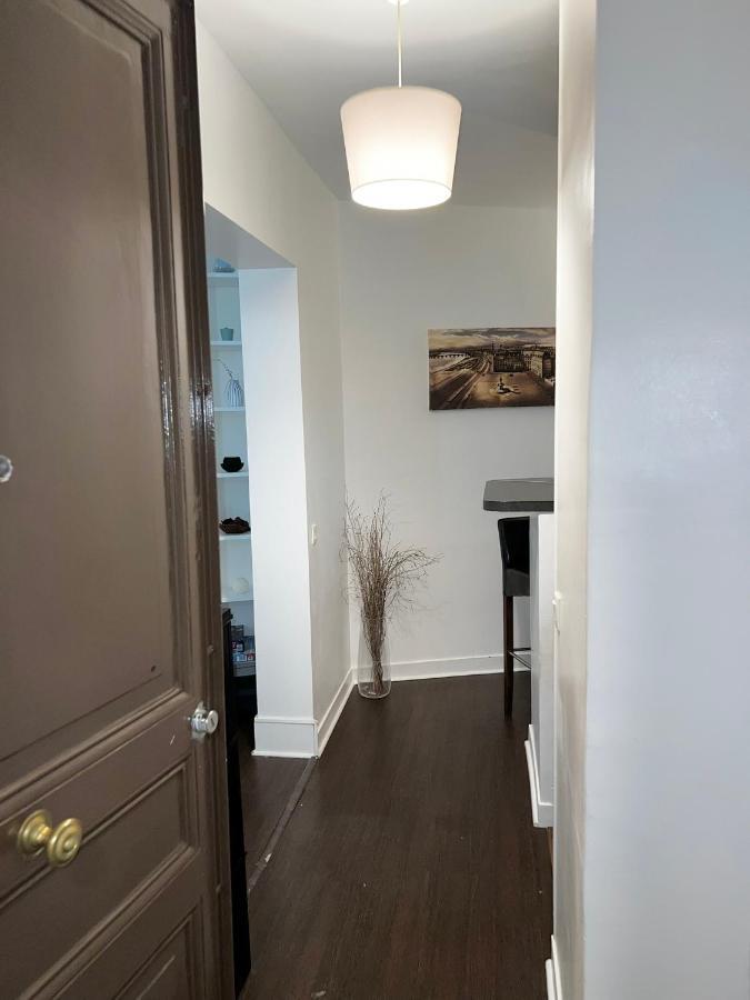Superbe 2 Chambres Proche Montmartre Paris Exterior foto